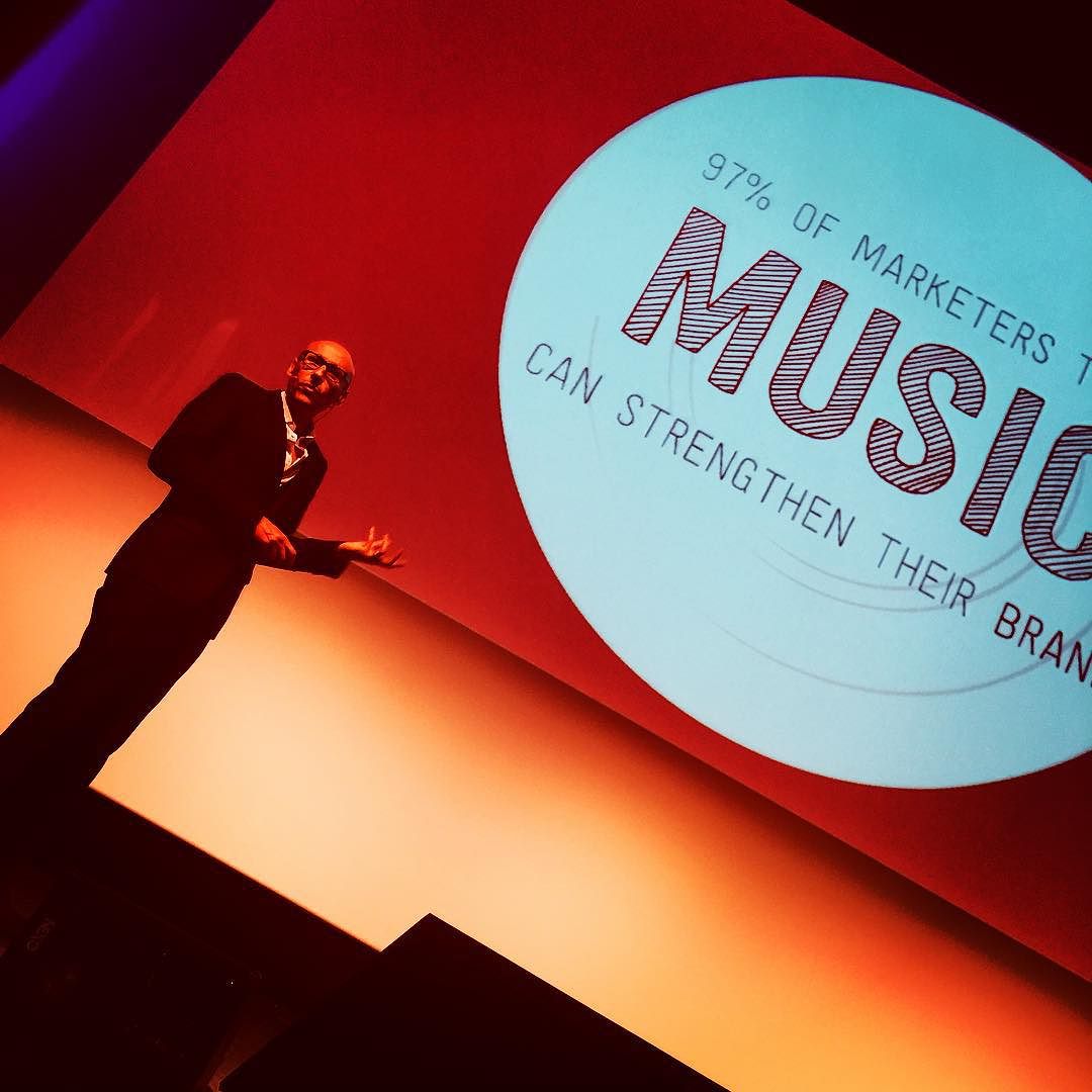 Olivier_Robert-Murphy_about_music_and_marketeers__mediaday__grpbelgium (1)